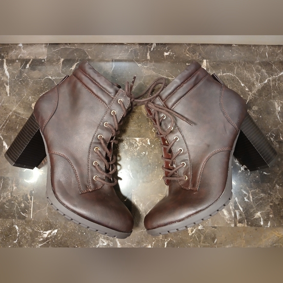 Style & Co.  Boots in Deep Purple - Picture 9 of 14